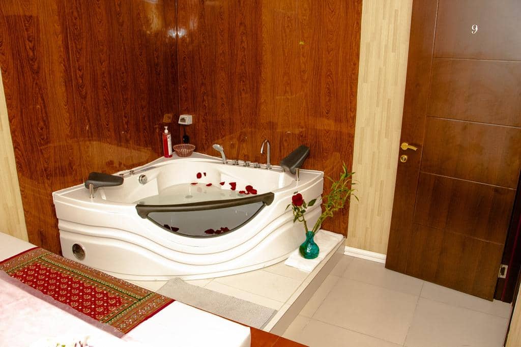 Lucky morocco massage &spa luxurious massage room in Dubai